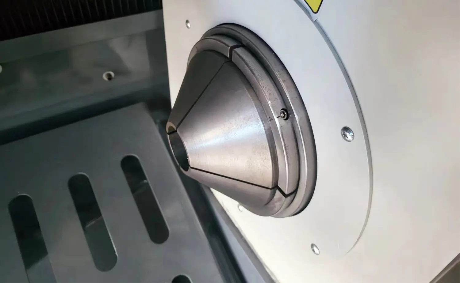 Máy cắt ống Laser có độ chính xác cao MCJG160 Máy cắt ống Laser có độ chính xác cao MCJG160