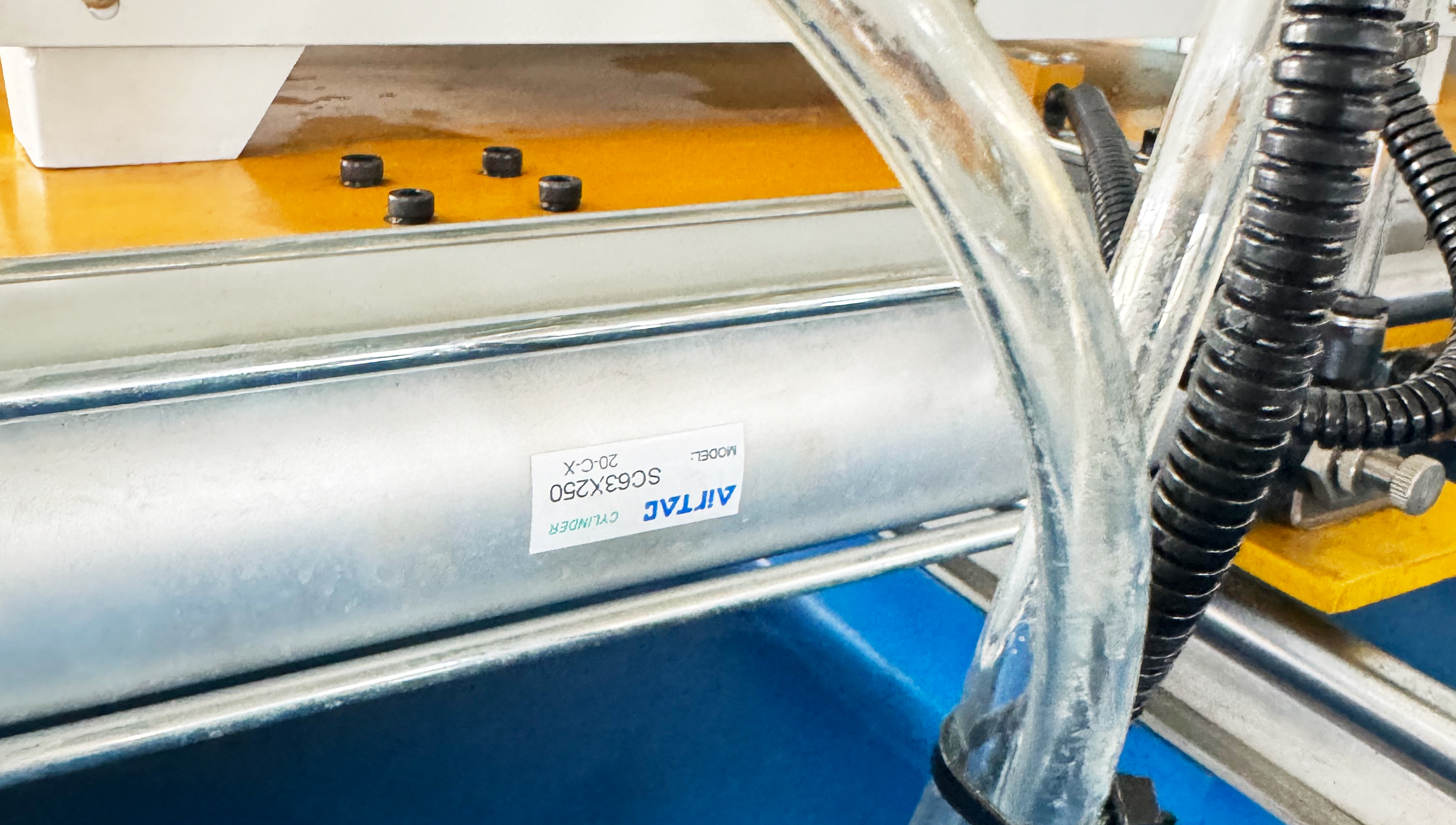 Máy hàn kín ống tự động hiệu suất cao TM-S-40/60/80 Máy hàn kín ống tự động hiệu suất cao TM-S-40/60/80