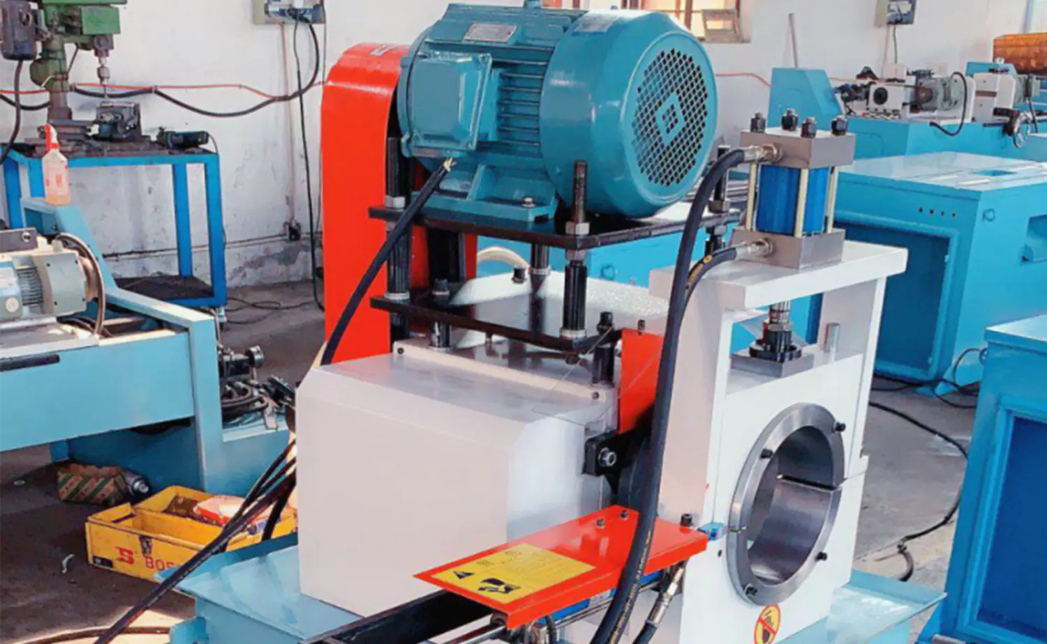 Máy vát mép ống một đầu dòng EF PV2 cho ống kim loại Máy vát mép ống một đầu dòng EF PV2 cho ống kim loại
