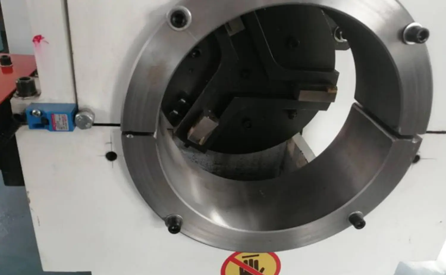 Máy vát mép ống một đầu dòng EF PV2 cho ống kim loại Máy vát mép ống một đầu dòng EF PV2 cho ống kim loại