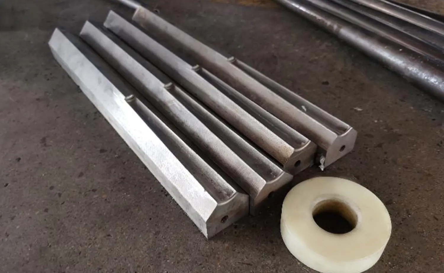 Máy thu nhỏ ống côn bán tự động áp dụng đa vật liệu ZTM-50/60/76/114 Máy thu nhỏ ống côn bán tự động áp dụng đa vật liệu ZTM-50/60/76/114