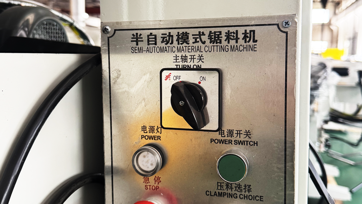 Máy cắt nhôm bán tự động nằm ngang ESH Máy cắt nhôm bán tự động nằm ngang ESH