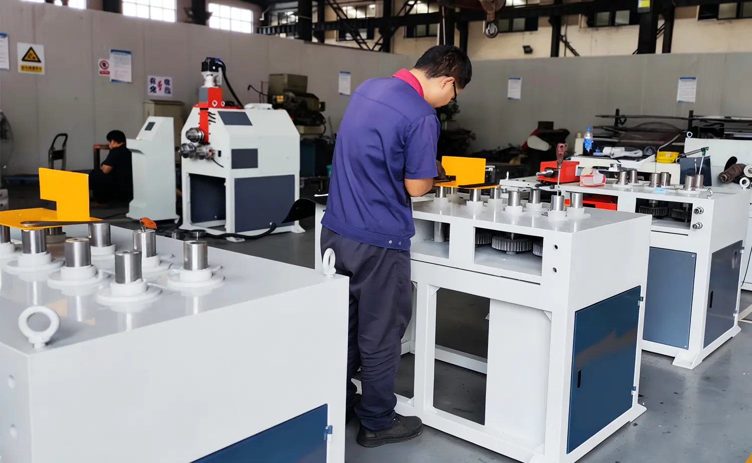 Máy uốn ống CNC có độ chính xác cao
