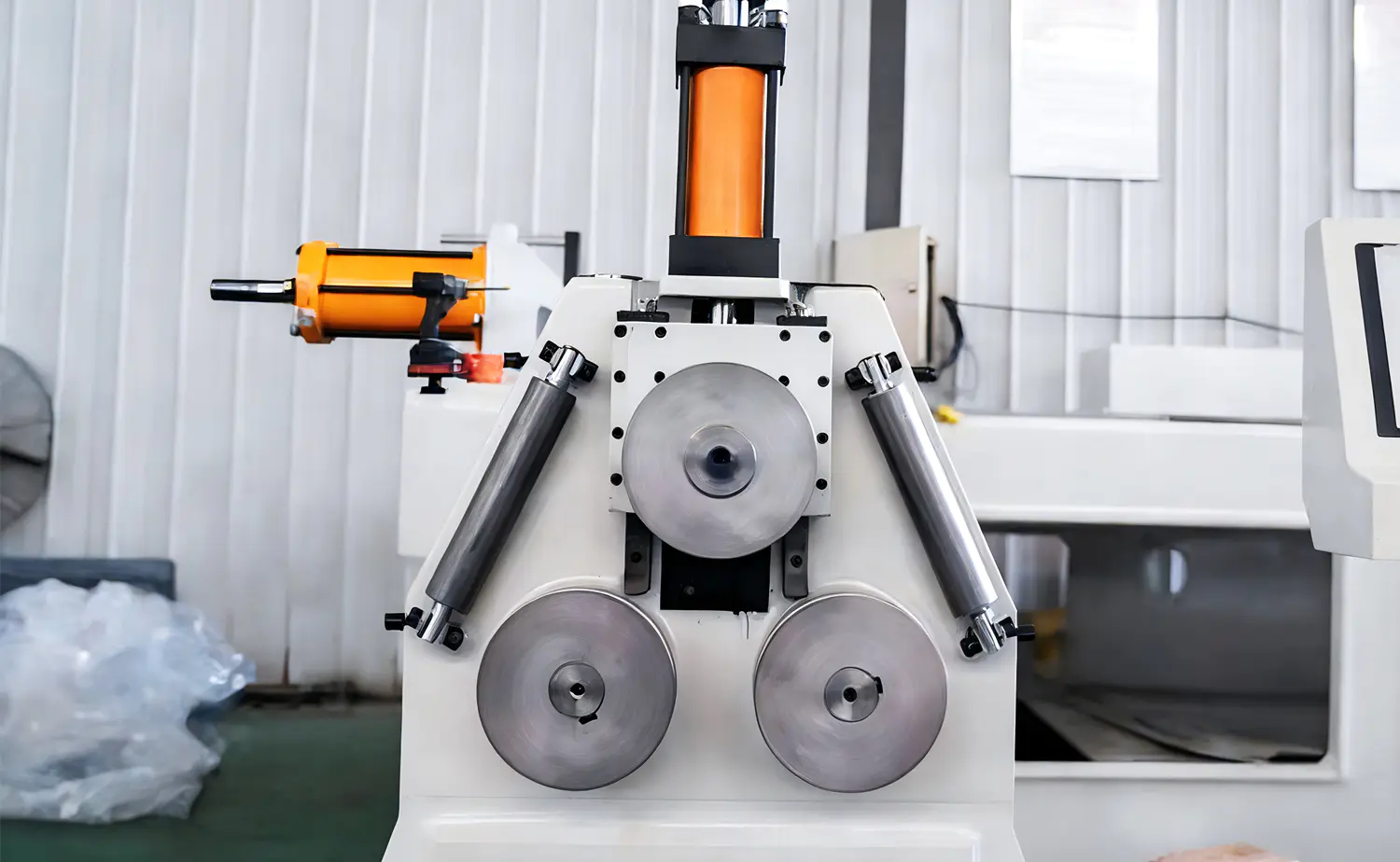 Máy uốn ống CNC có độ chính xác cao
