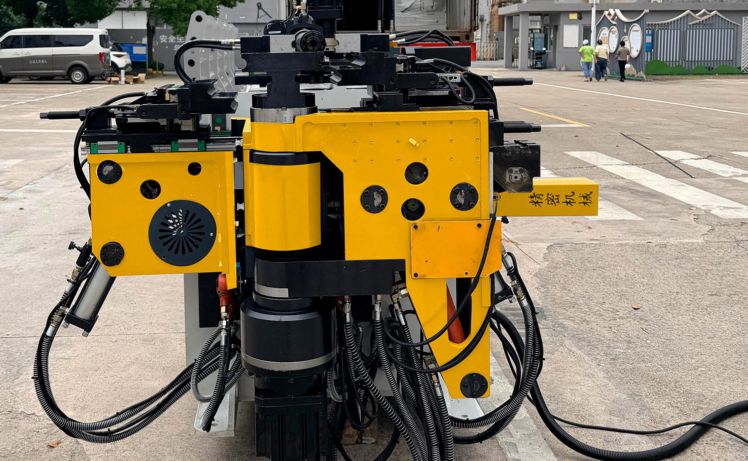 Máy uốn ống CNC trái & phải Máy uốn ống CNC trái & phải