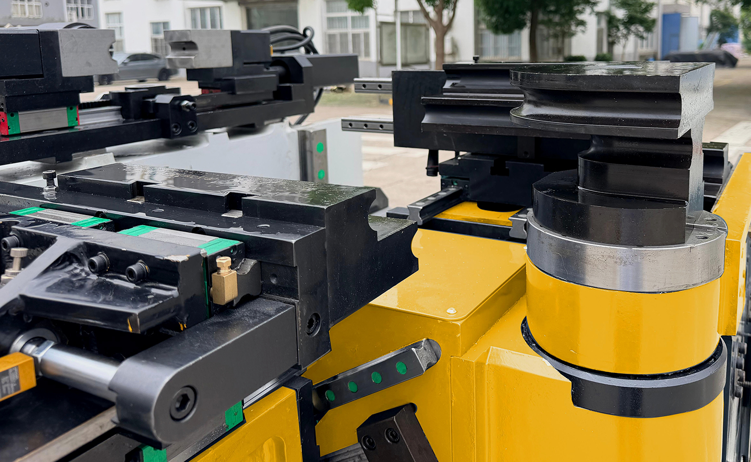 Máy uốn ống CNC trái & phải Máy uốn ống CNC trái & phải