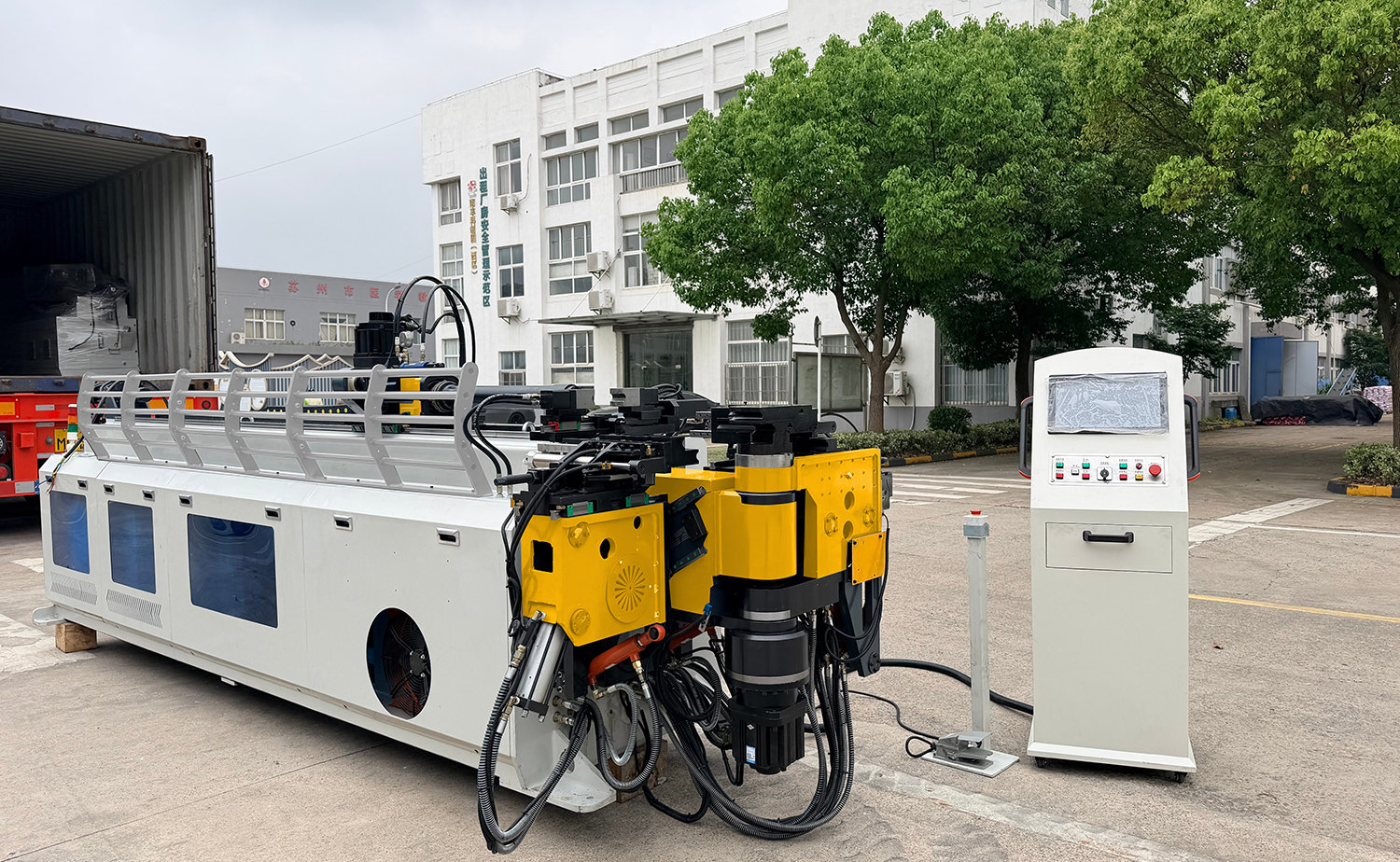 Máy uốn ống CNC trái & phải Máy uốn ống CNC trái & phải